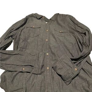 Aeropostale size large new with tags long sleeved button up shirt sharp look